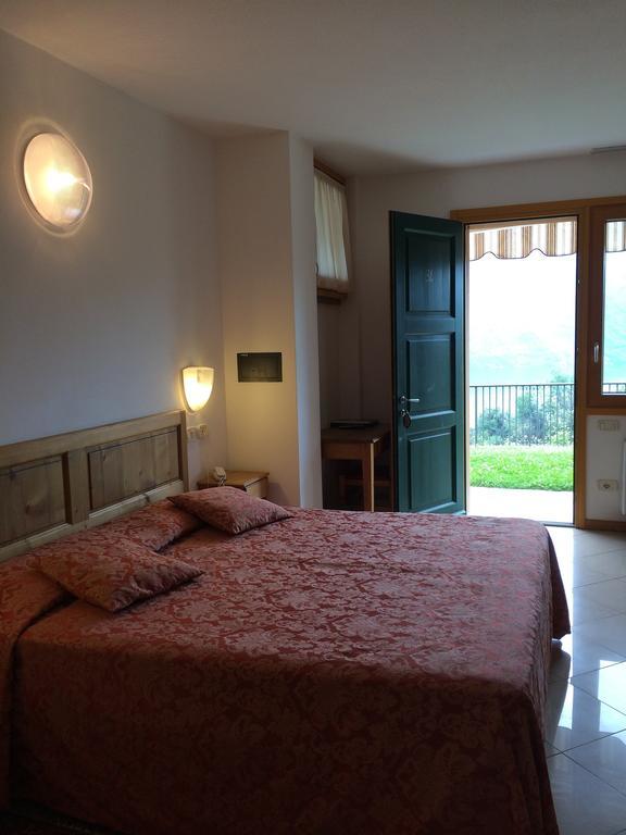 Albergo Rusall تريميتْسّو الغرفة الصورة