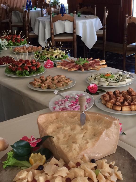 Albergo Rusall تريميتْسّو المظهر الخارجي الصورة